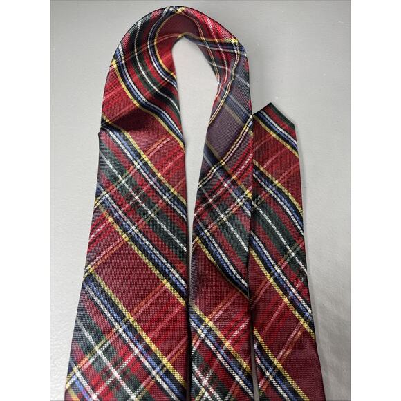 JoS A Bank Silk Tie Red Tartan Plaid Mens Necktie 2 7/8"X58" - Picture 4 of 9